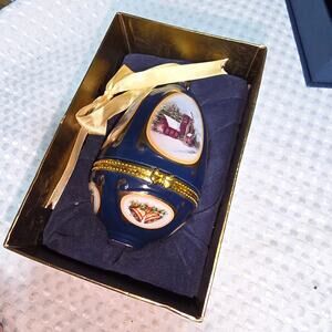 MR CHRISTMAS MUSICAL EGG CHRISTMAS MUSIC ORNAMENT